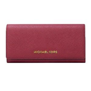 Michael Kors Jet Set Travel Carryall Wallet.